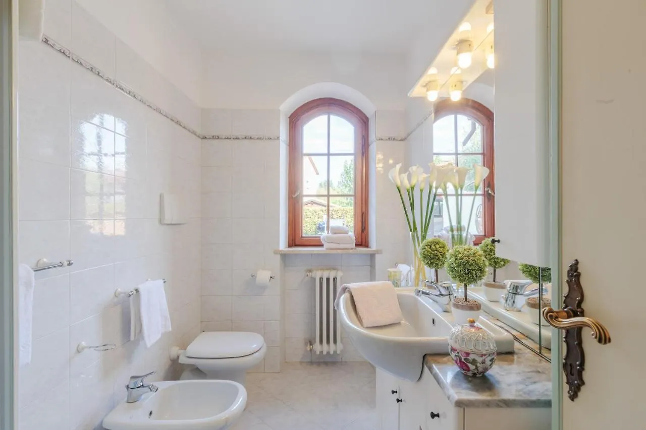 Villa Cesare 4 Bedroom Villa With Pool Lucca