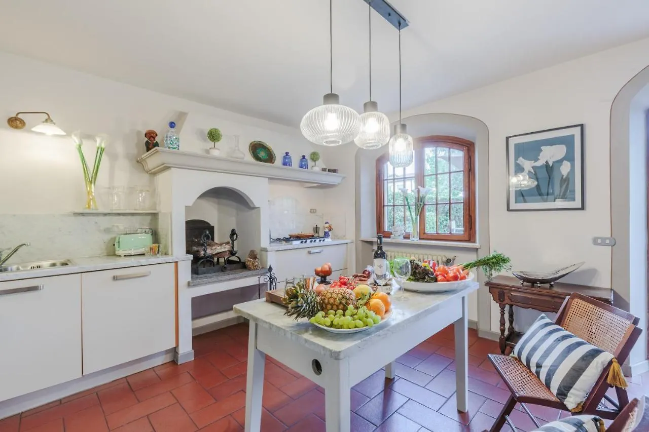 Villa Cesare 4 Bedroom Villa With Pool Lucca