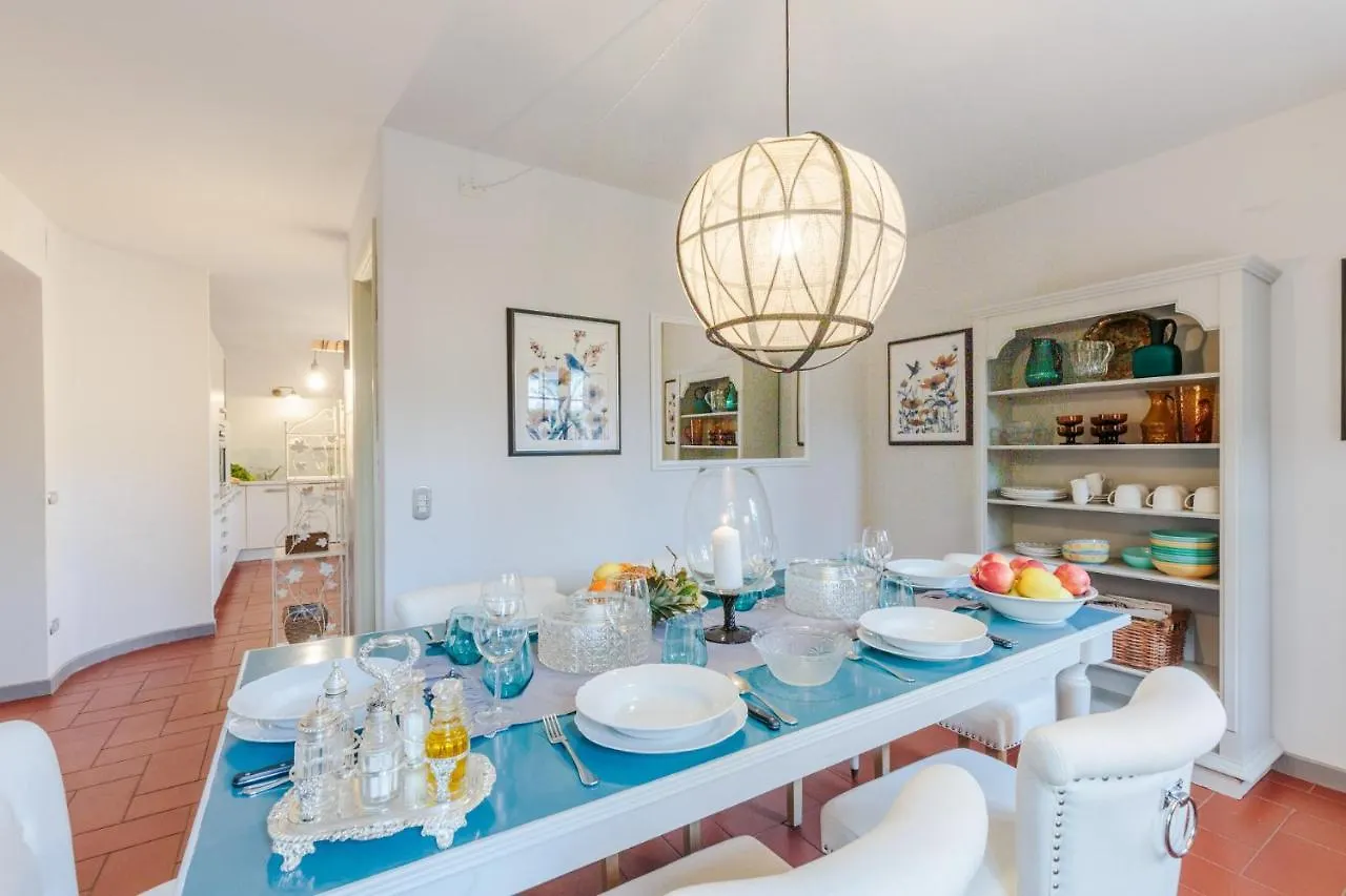 Villa Cesare 4 Bedroom Villa With Pool Lucca Italy