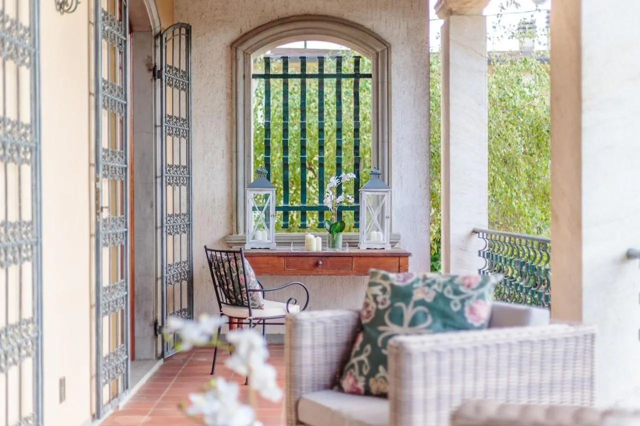 Villa Cesare 4 Bedroom Villa With Pool Lucca Italy